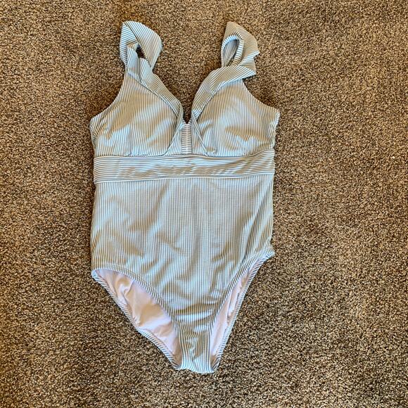 Blue White Seersucker 1 Piece Swimsuit Ruffle Strap Sz ? XL - Picture 1 of 8